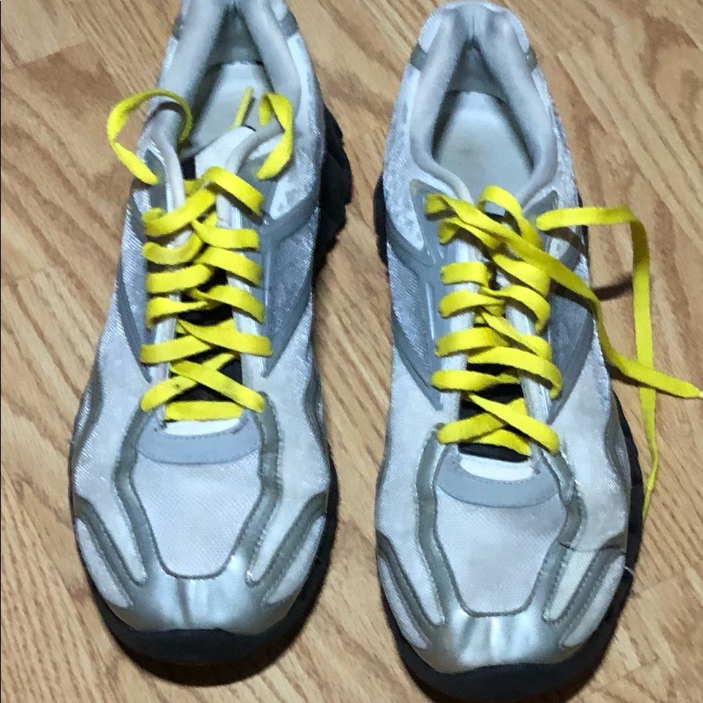 Reebok zegtech men’s shoes size 19